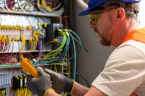 Best Local Electrician Companies  in Broadway, VA